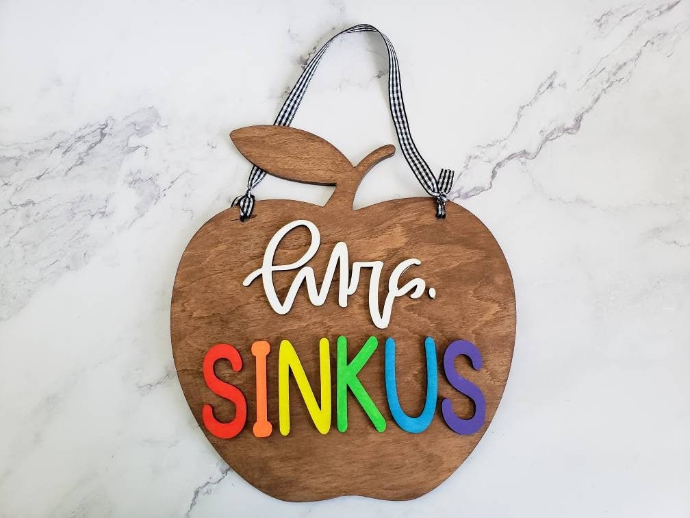 Personalized Teacher Sign, Apple 3D Sign, Classroom Decor, Unique Teacher Gift, Wooden Teacher Sign, Apple Sign, Kindergarten Teacher Sign