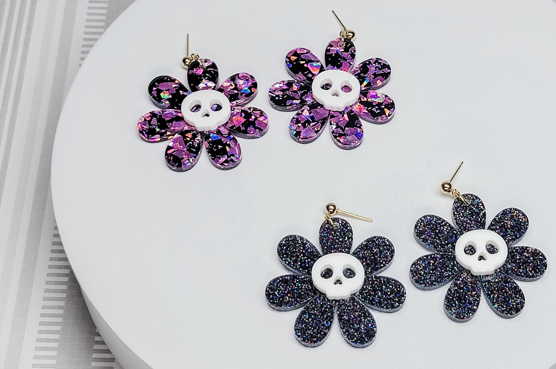 Skull Earrings, Skull Daisy Accessories, Halloween Earrings, Spooky Jewelry, Fall Earrings, Statement Jewelry, Gothic Floral Earrings