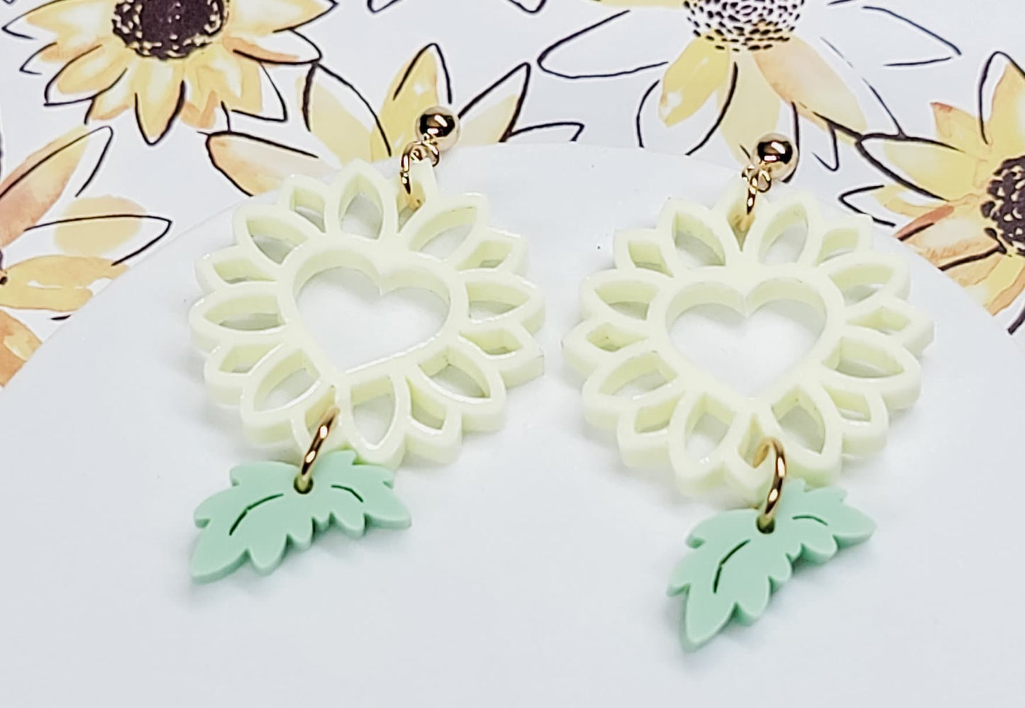 Sunflower Dangle Earrings, Fall Acessories, Acrylic Sunflower Earrings, Hypoallergenic Posts, Sunflower Hearts