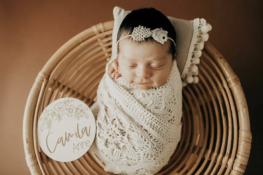 Engraved Baby Name Sign , Wooden Name Sign, Baby Name Plaque, Floral Nursery Decor, Name Announcement Plaque, Newborn Photo Prop